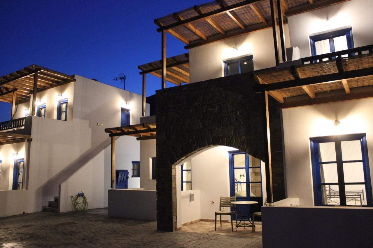 Almiriki Serifos Livadakia Esterno foto