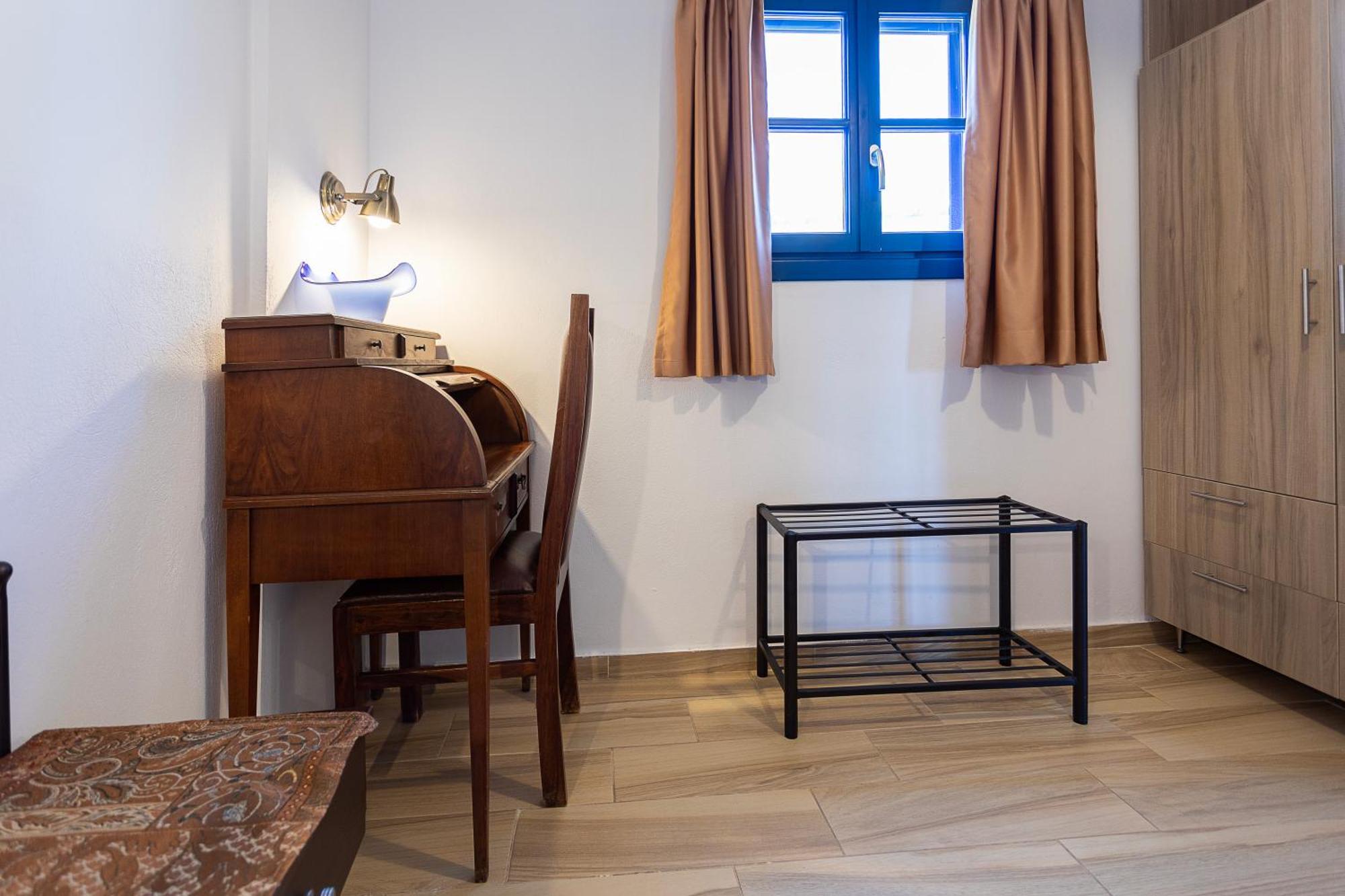 Almiriki Serifos Livadakia Esterno foto
