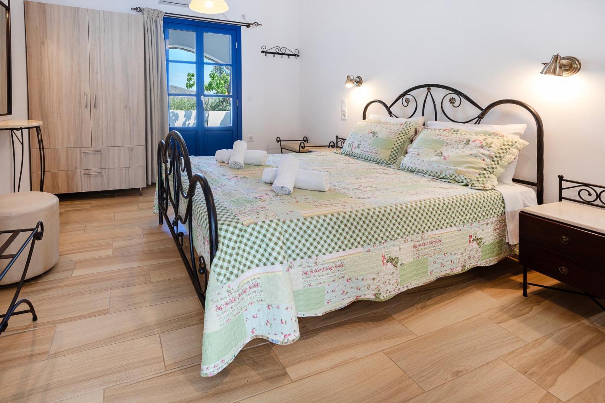 Almiriki Serifos Livadakia Esterno foto